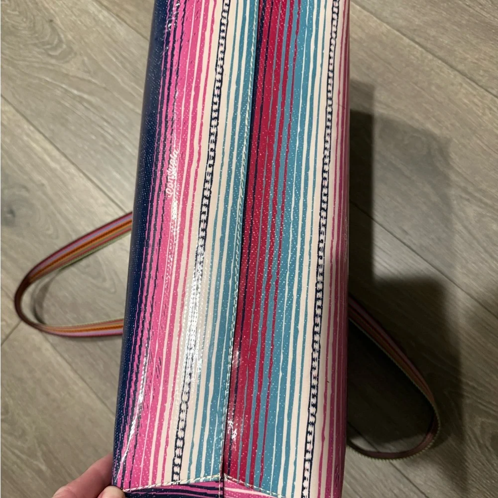 Consuela Big Breezy Tote - Picture 4 of 4